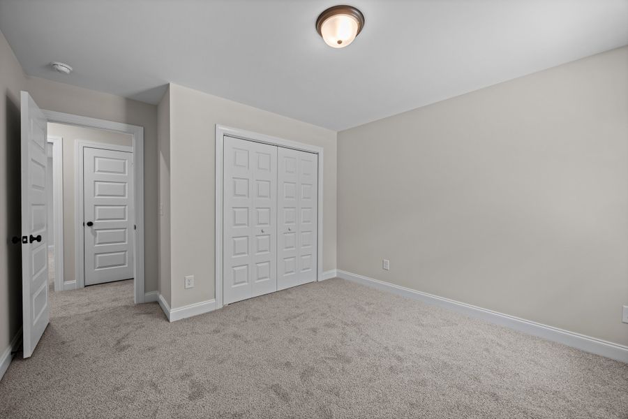 Spacious, unfurnished interior of a new home in Laurel Oaks, Greenville (Image 51). Spacious, unfurnished interior of a new home in Laurel Oaks, Greenville (Image 51).