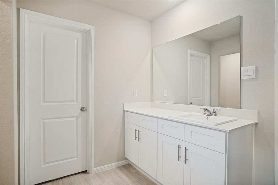 Furnished interior view inside a new home in , Fort Worth (Image 15).