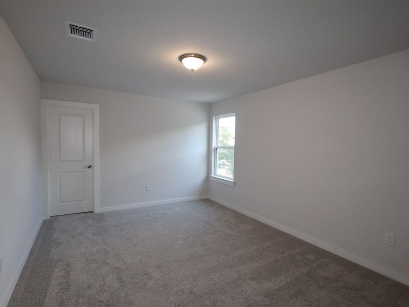 Spacious, unfurnished interior of a new home in Edgewood, Leander (Image 12). Spacious, unfurnished interior of a new home in Edgewood, Leander (Image 12).