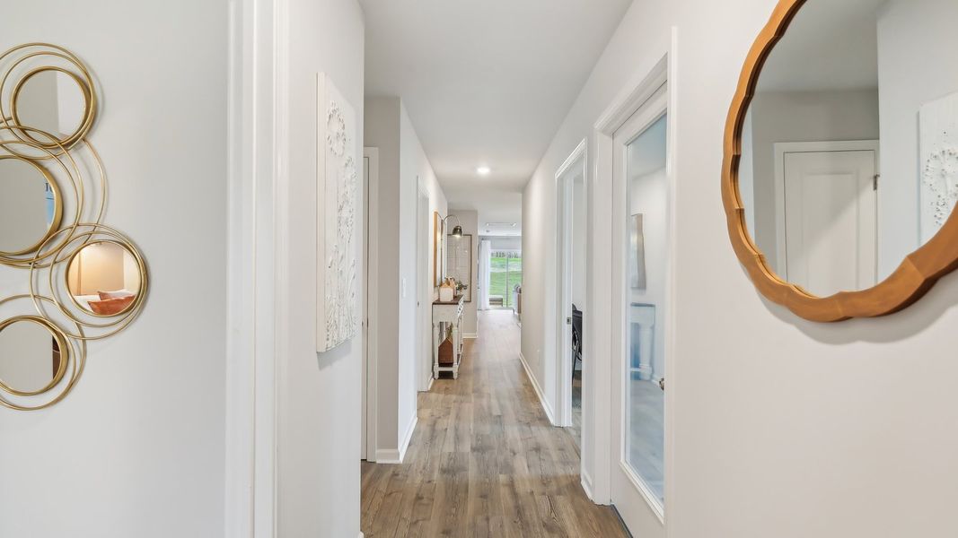 Furnished interior view inside a new home in Saddle Trace, Lewisburg (Image 4).