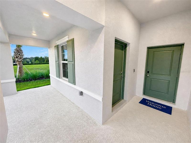 Exterior details and patio area of a home in , Groveland (Image 22).