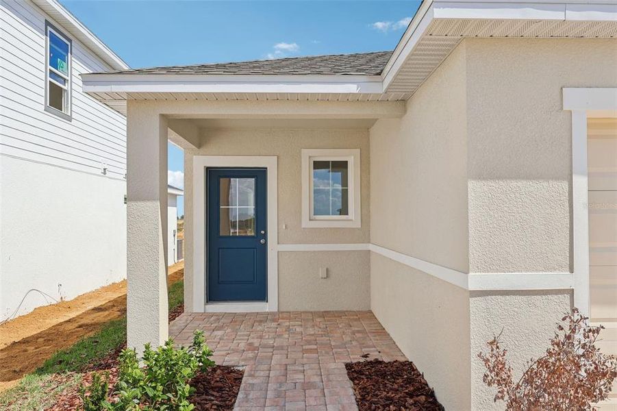 Exterior details and patio area of a home in Hamilton Bluff, Haines City (Image 23).
