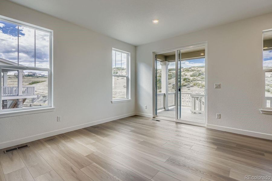 Spacious, unfurnished interior of a new home in Macanta: The Grand Collection, Castle Rock (Image 15).