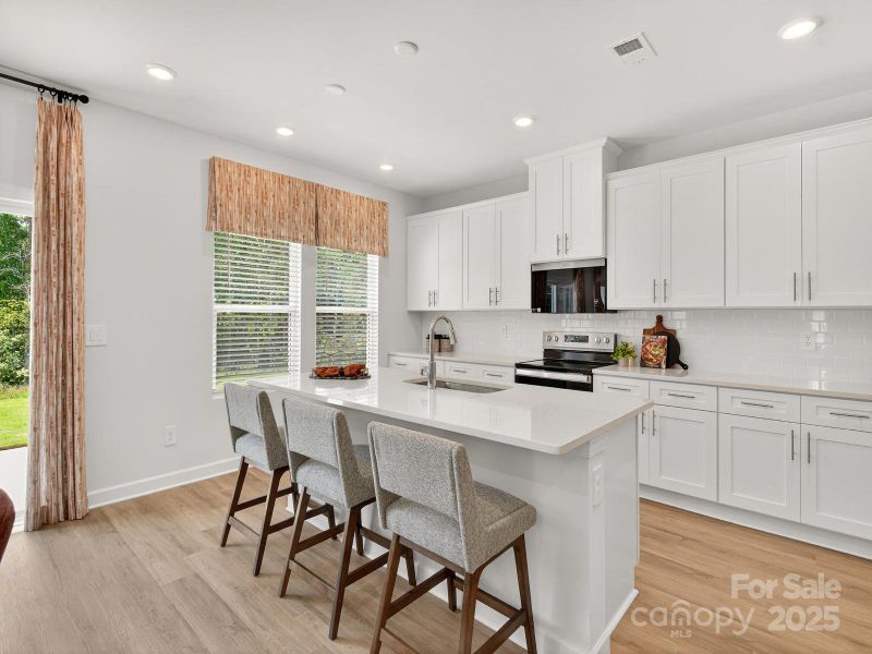 Furnished interior view inside a new home in Nelson's Creek, Mocksville (Image 6). Furnished interior view inside a new home in Nelson's Creek, Mocksville (Image 6).