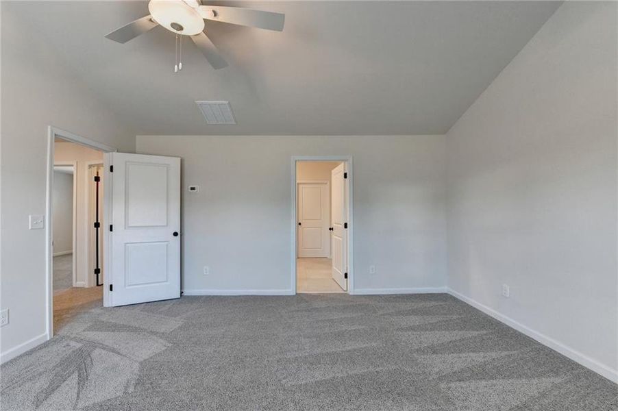 Spacious, unfurnished interior of a new home in , Auburn (Image 24). Spacious, unfurnished interior of a new home in , Auburn (Image 24).