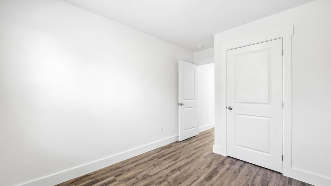 Spacious, unfurnished interior of a new home in The Arbor Townhomes, Kingsport (Image 11).