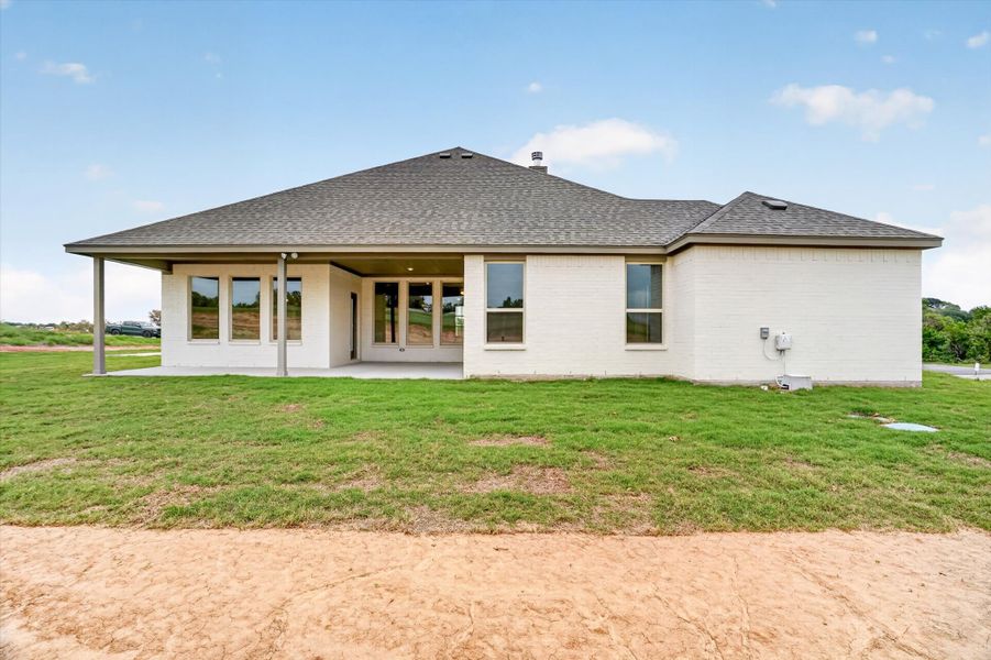 Exterior details and patio area of a home in Terra Vista Estates, Springtown (Image 30).