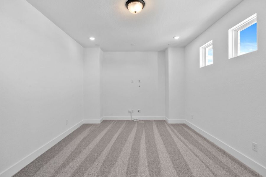 4br New Home in Leander, TX.  - Slide 31