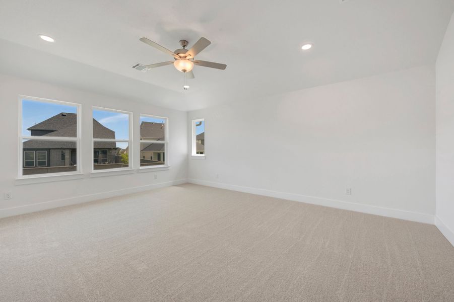 Spacious, unfurnished interior of a new home in Treeline, Justin (Image 43). Spacious, unfurnished interior of a new home in Treeline, Justin (Image 43).