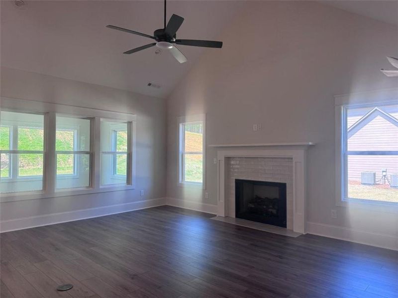 Spacious, unfurnished interior of a new home in , Carrollton (Image 12).