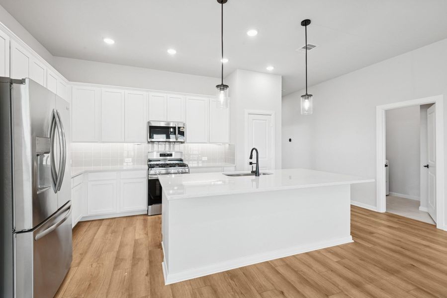 Furnished interior view inside a new home in Jordan Ranch 45' Homesites, Fulshear (Image 8). Furnished interior view inside a new home in Jordan Ranch 45' Homesites, Fulshear (Image 8).