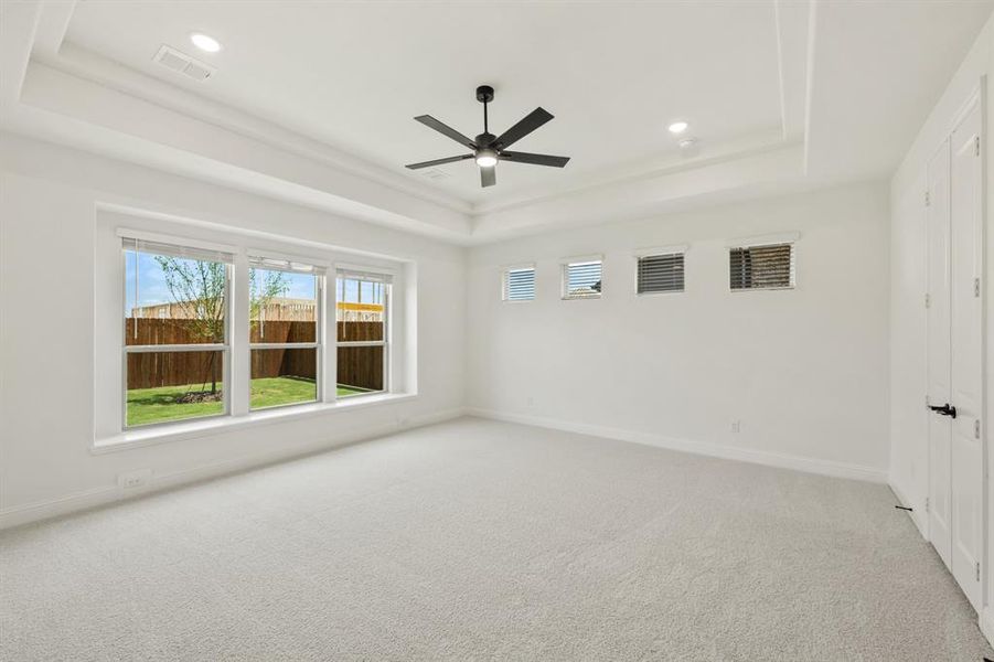 Spacious, unfurnished interior of a new home in Wildflower Ranch 60-65, Justin (Image 27). Spacious, unfurnished interior of a new home in Wildflower Ranch 60-65, Justin (Image 27).