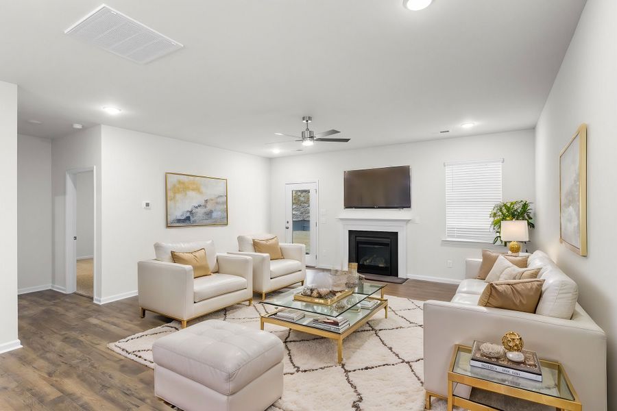 Furnished interior view inside a new home in Hitchcock Preserve, Aiken (Image 8).