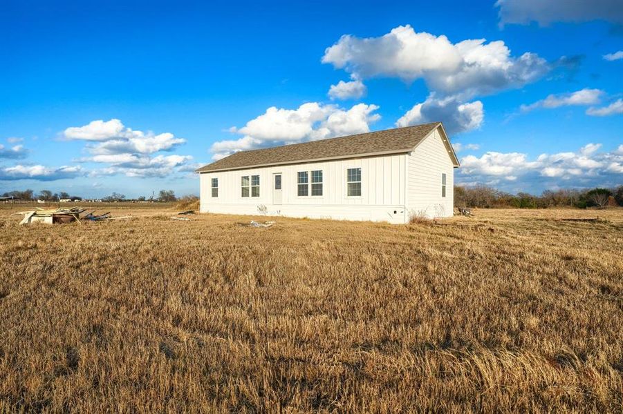Exterior details and patio area of a home in , Wills Point (Image 4). Exterior details and patio area of a home in , Wills Point (Image 4).