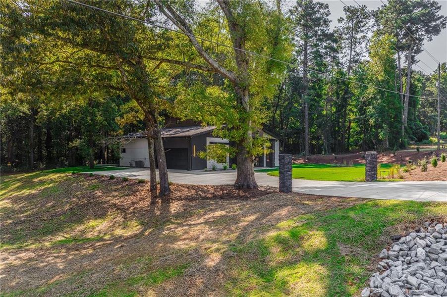 Image 79 of a home in .