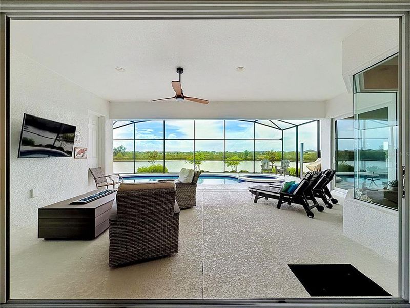 Exterior details and patio area of a home in , Mount Dora (Image 27).