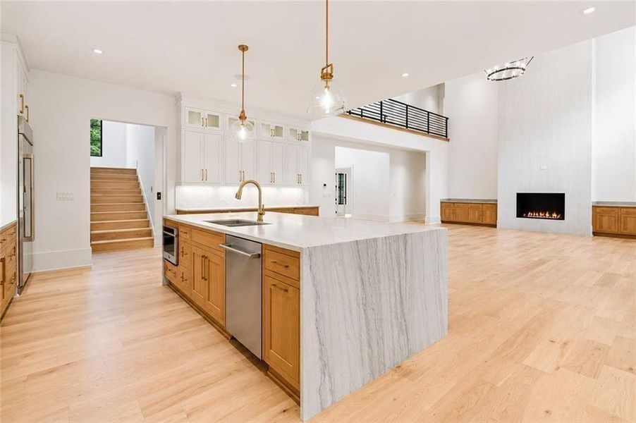 Furnished interior view inside a new home in , Alpharetta (Image 6).