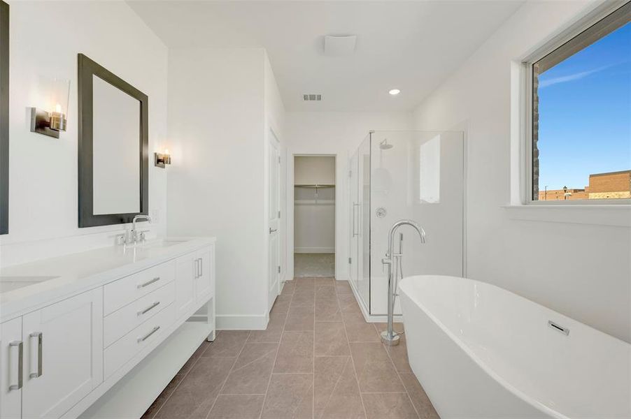 Furnished interior view inside a new home in Timberbrook, Justin (Image 5).