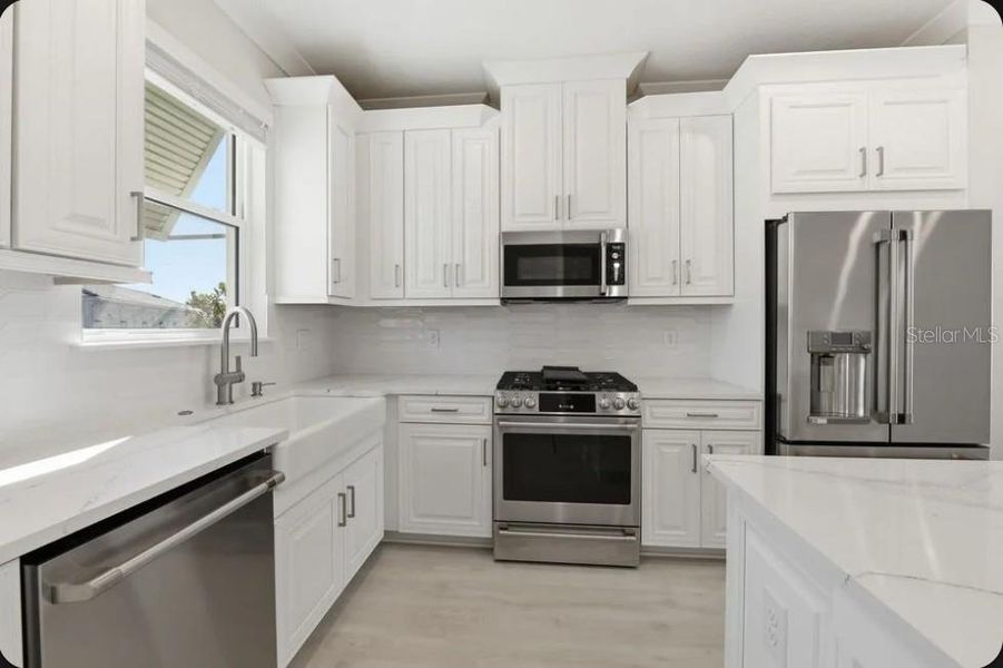 Furnished interior view inside a new home in , Bradenton (Image 8). Furnished interior view inside a new home in , Bradenton (Image 8).