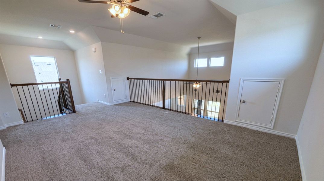 Spacious, unfurnished interior of a new home in Lakewood Trails, Forney (Image 16).