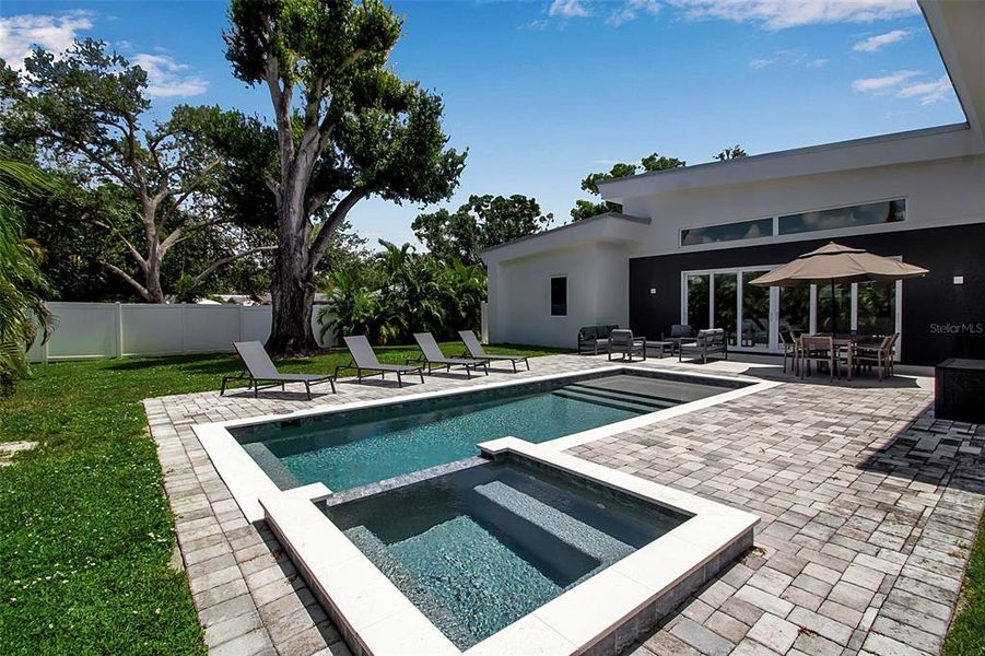 Image 31 of a home in .