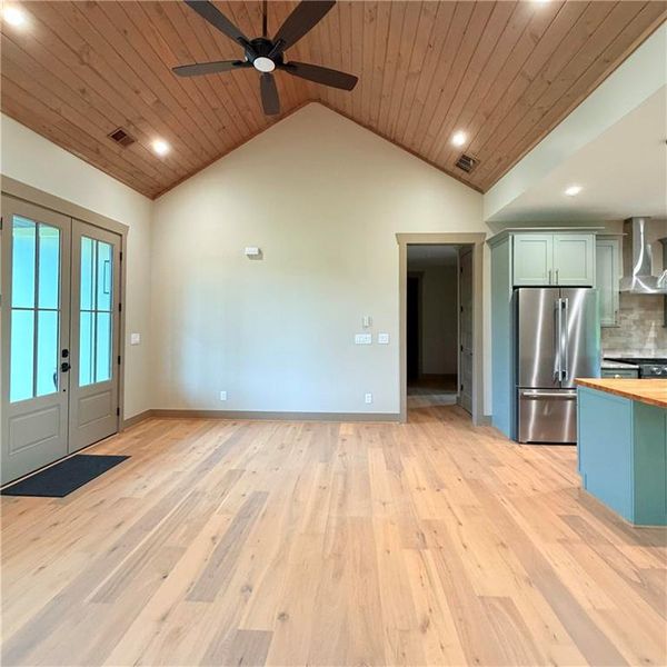 Spacious, unfurnished interior of a new home in , Morganton (Image 15).