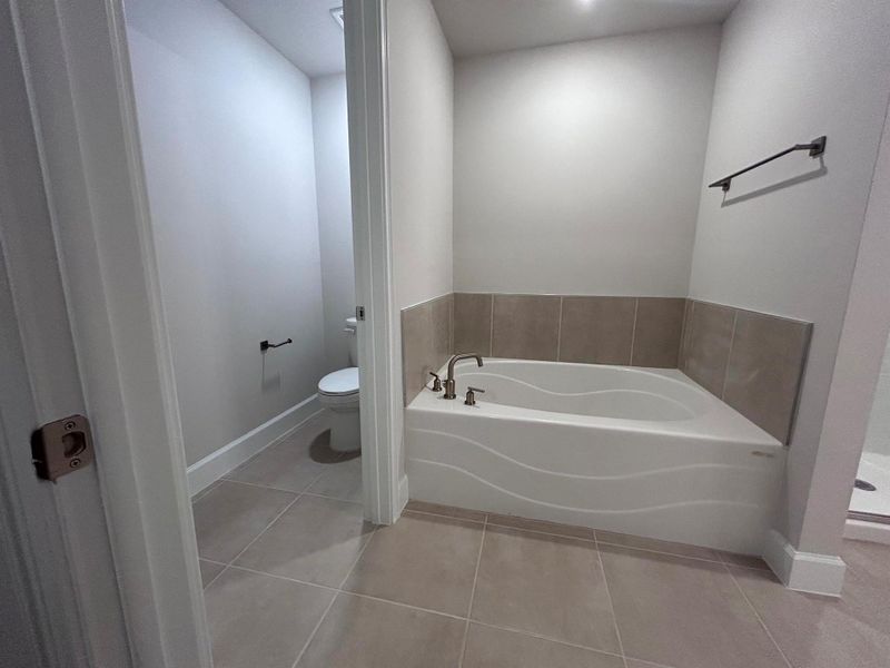 Furnished interior view inside a new home in Waterstone Villas, Fort Pierce (Image 11). Furnished interior view inside a new home in Waterstone Villas, Fort Pierce (Image 11).