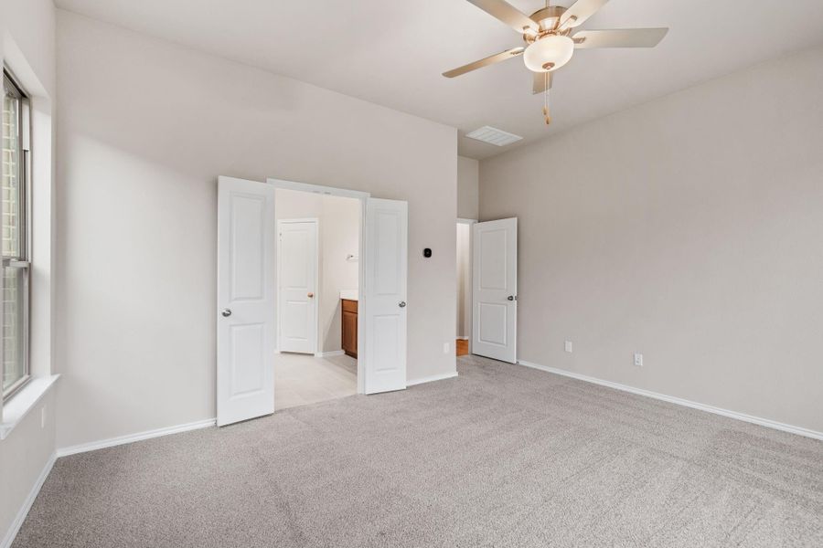 Spacious, unfurnished interior of a new home in The Highlands, Porter (Image 23).