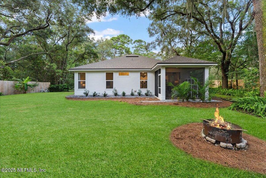 Front exterior of a new home in , St. Augustine, FL, highlighting curb appeal (Image 21).