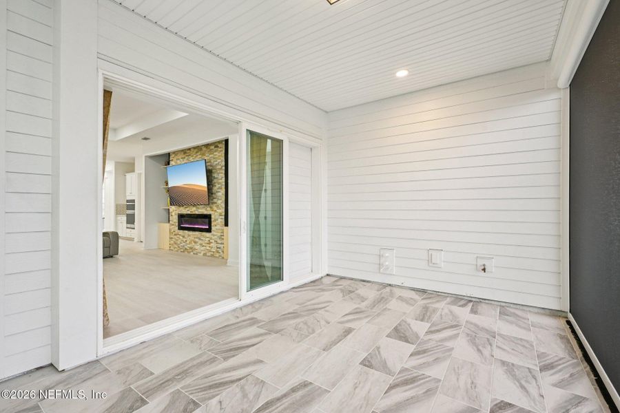 Image 58 of a home in .