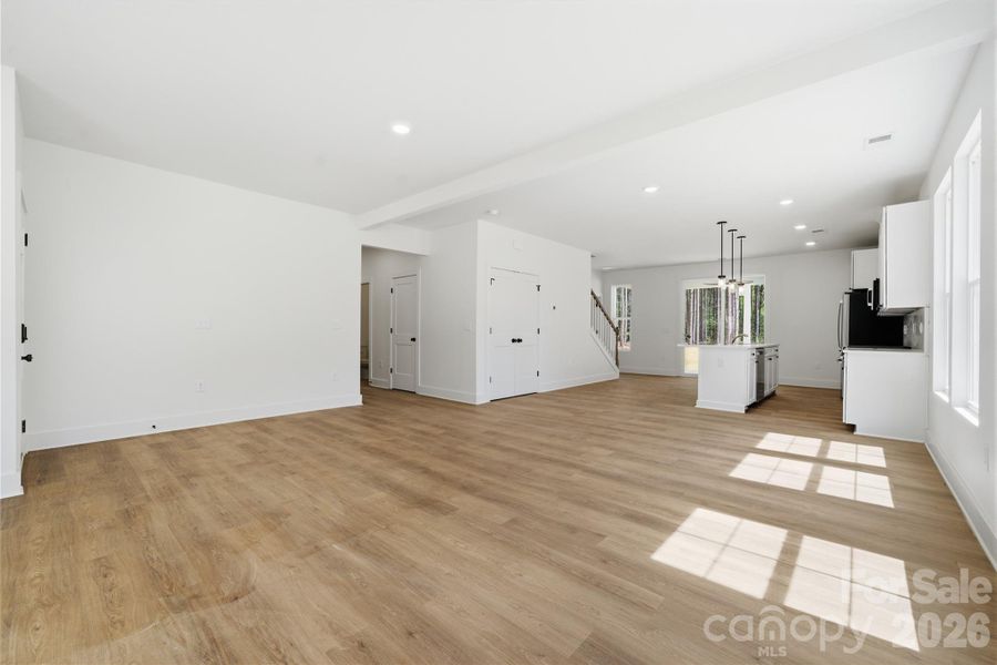 Spacious, unfurnished interior of a new home in , York (Image 29).