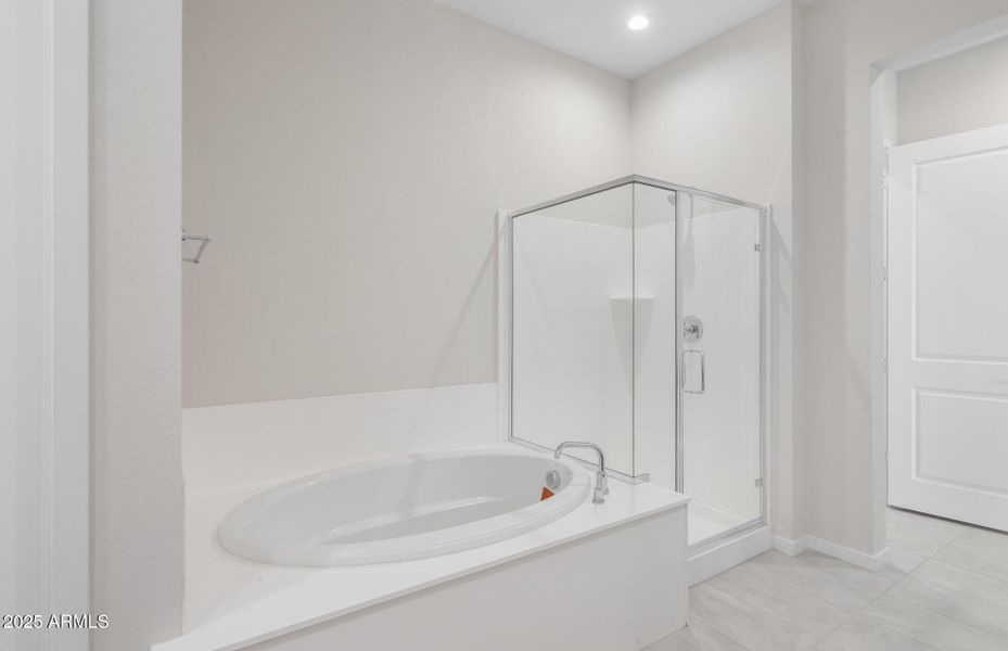 Owner's Bathroom Owner's Bathroom