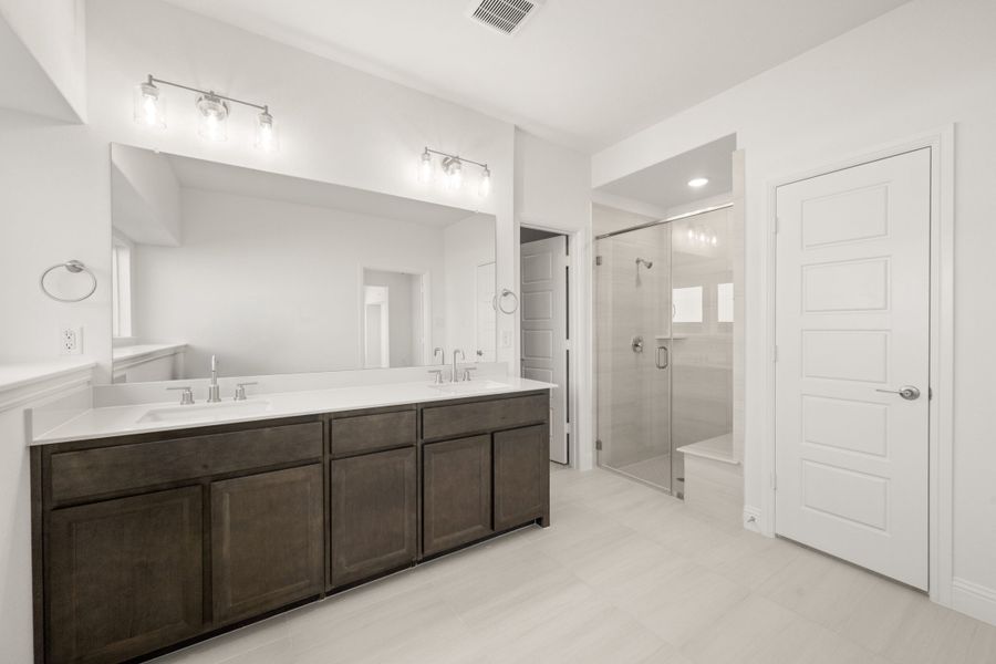 Furnished interior view inside a new home in Timberbrook, Justin (Image 10). Furnished interior view inside a new home in Timberbrook, Justin (Image 10).