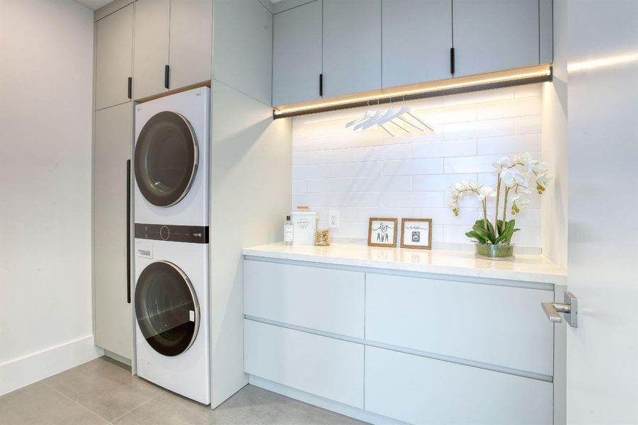 19 Laundry Room