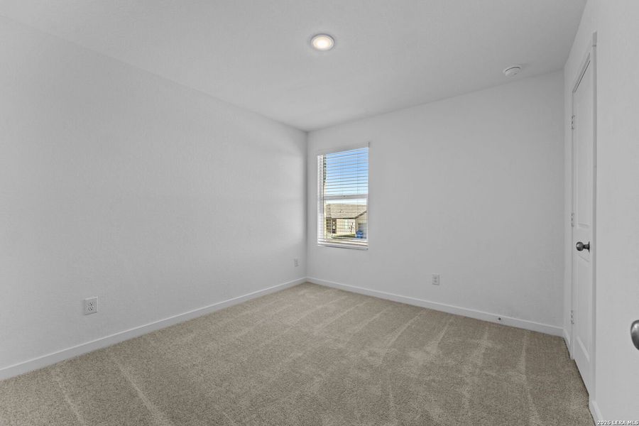 Spacious, unfurnished interior of a new home in Grace Valley, Marion (Image 27).