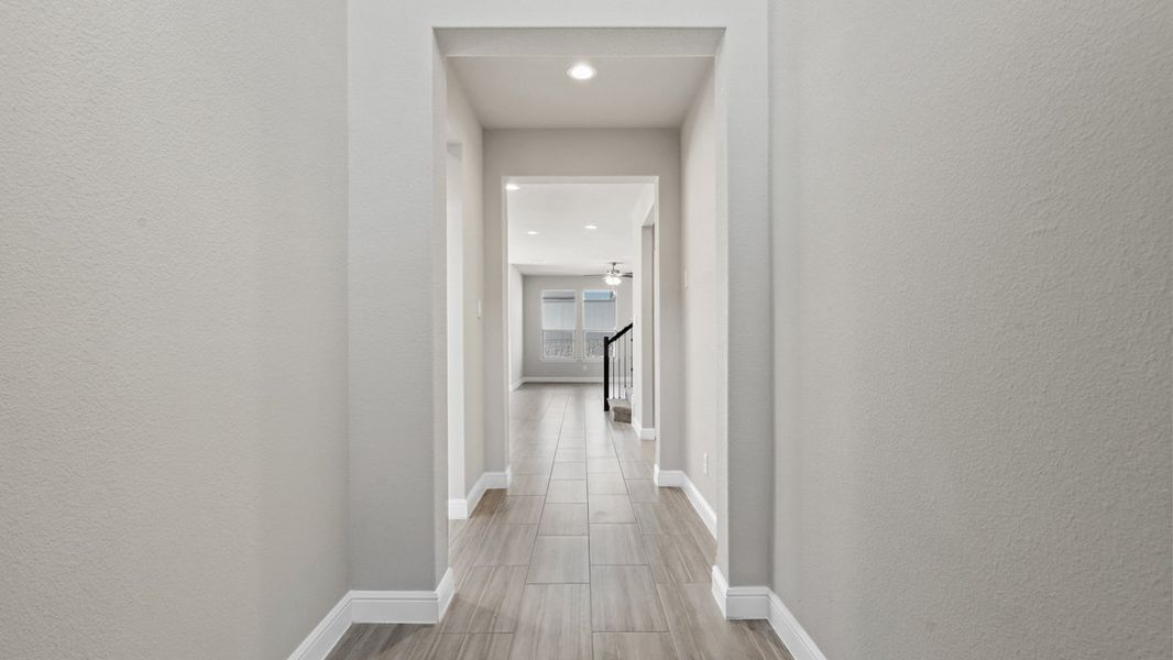 Spacious, unfurnished interior of a new home in Treeline, Justin (Image 21).