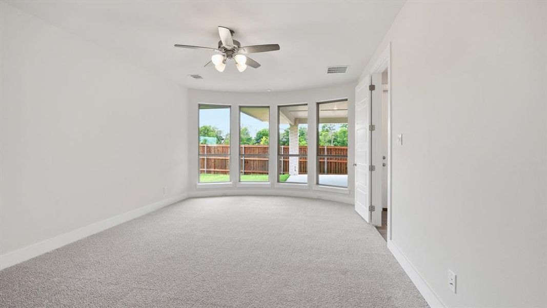 Spacious, unfurnished interior of a new home in The Parks at Wilson Creek, Celina (Image 19).