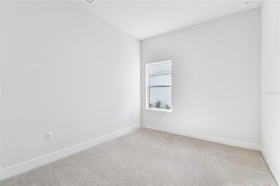 Spacious, unfurnished interior of a new home in Palmera Wellen Park - Classic Series, Venice (Image 29). Spacious, unfurnished interior of a new home in Palmera Wellen Park - Classic Series, Venice (Image 29).