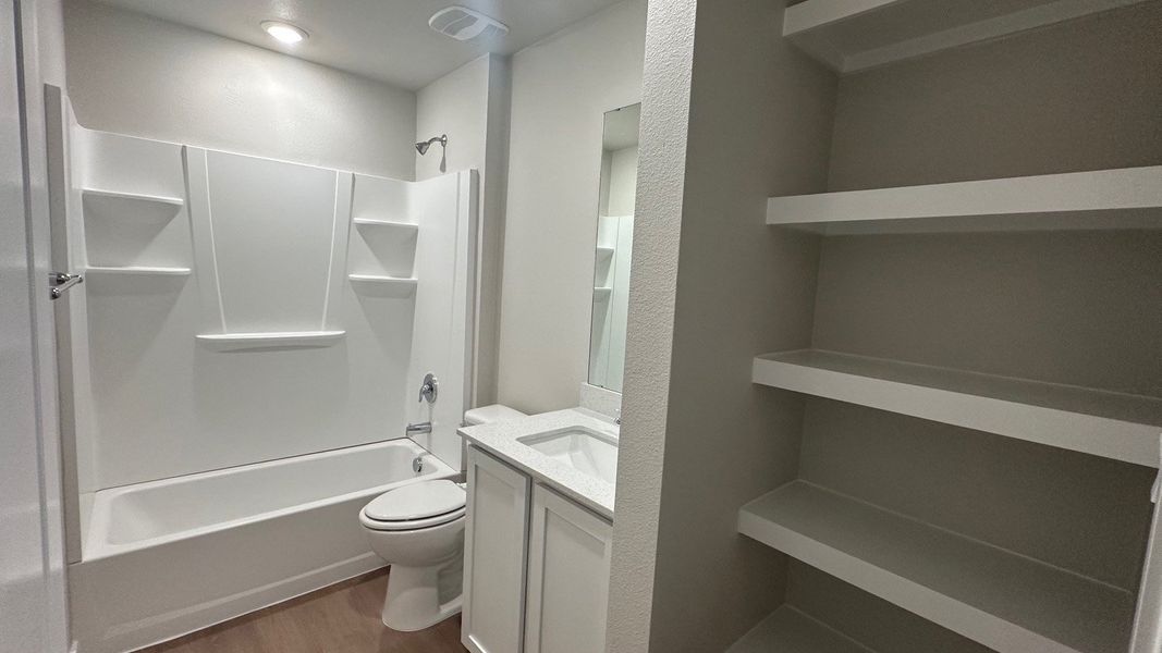 Furnished interior view inside a new home in Rancho Vista, Corpus Christi (Image 5).