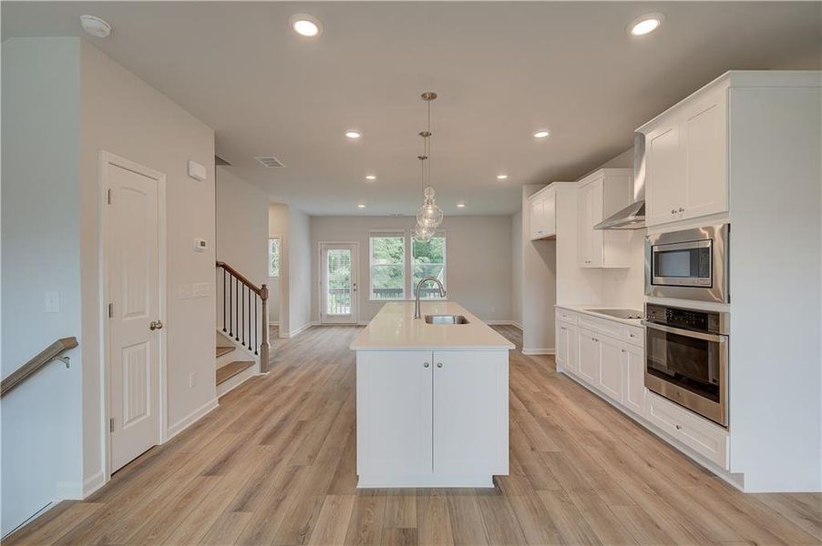 Furnished interior view inside a new home in Daybreak, Newnan (Image 6).