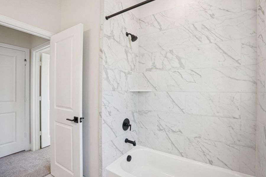 Close-up of interior finishes inside a home in , Missouri City (Image 14). Close-up of interior finishes inside a home in , Missouri City (Image 14).