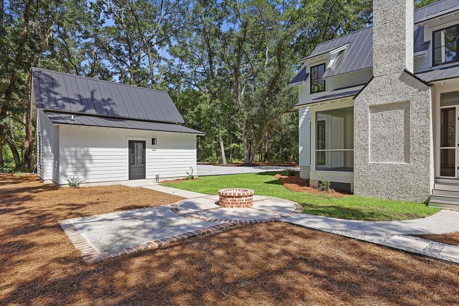 Exterior details and patio area of a home in , Seabrook (Image 37).