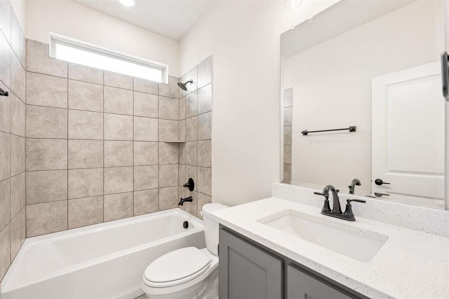 Furnished interior view inside a new home in Creekview Meadows, Pilot Point (Image 6). Furnished interior view inside a new home in Creekview Meadows, Pilot Point (Image 6).