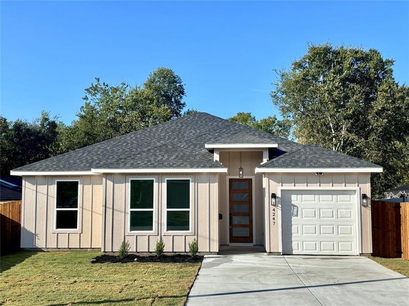 Front exterior of a new home in , Dallas, TX, highlighting curb appeal (Image 5). Front exterior of a new home in , Dallas, TX, highlighting curb appeal (Image 5).