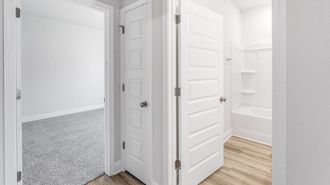 Representative unfurnished interior of a home built from the The Delray by D.R. Horton in Buffer Farms, Port Saint Joe (Image 12).