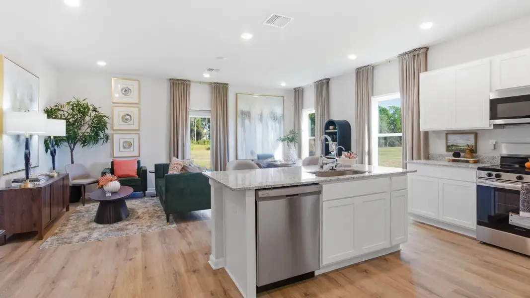 Furnished interior view inside a new home in Abilene Acres, Tallahassee (Image 7).