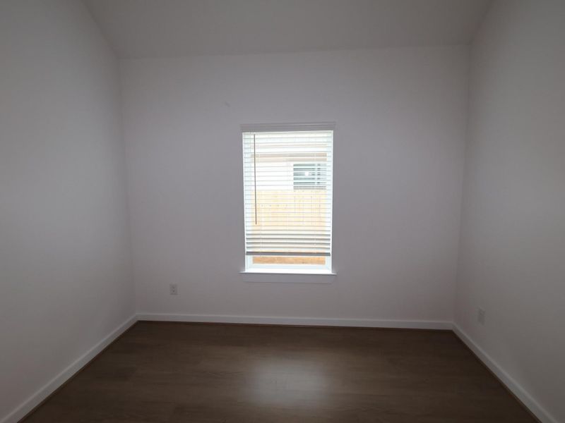 Spacious, unfurnished interior of a new home in Summerview, Fulshear (Image 22). Spacious, unfurnished interior of a new home in Summerview, Fulshear (Image 22).