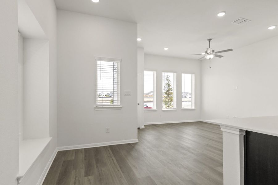 Spacious, unfurnished interior of a new home in Trace, San Marcos (Image 25). Spacious, unfurnished interior of a new home in Trace, San Marcos (Image 25).