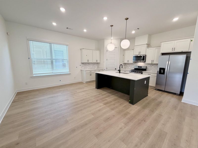 Furnished interior view inside a new home in Lockwood, Collierville (Image 7).