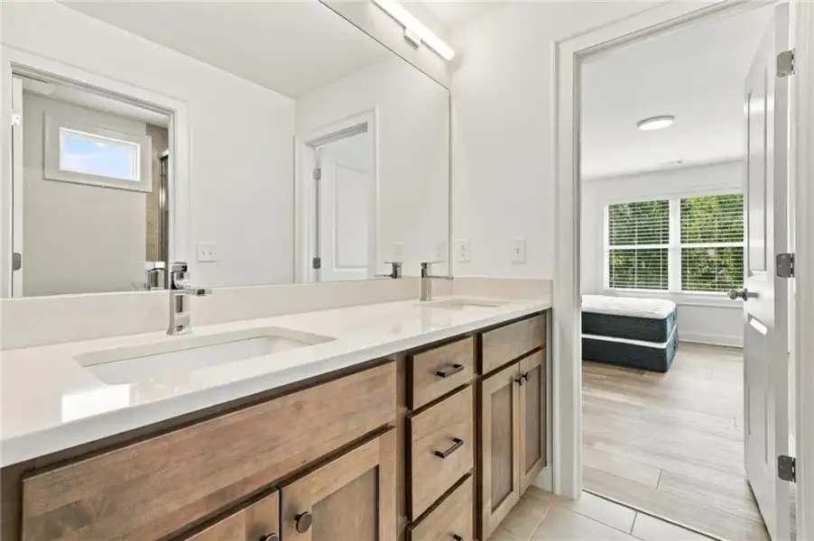 Furnished interior view inside a new home in , Conyers (Image 13).